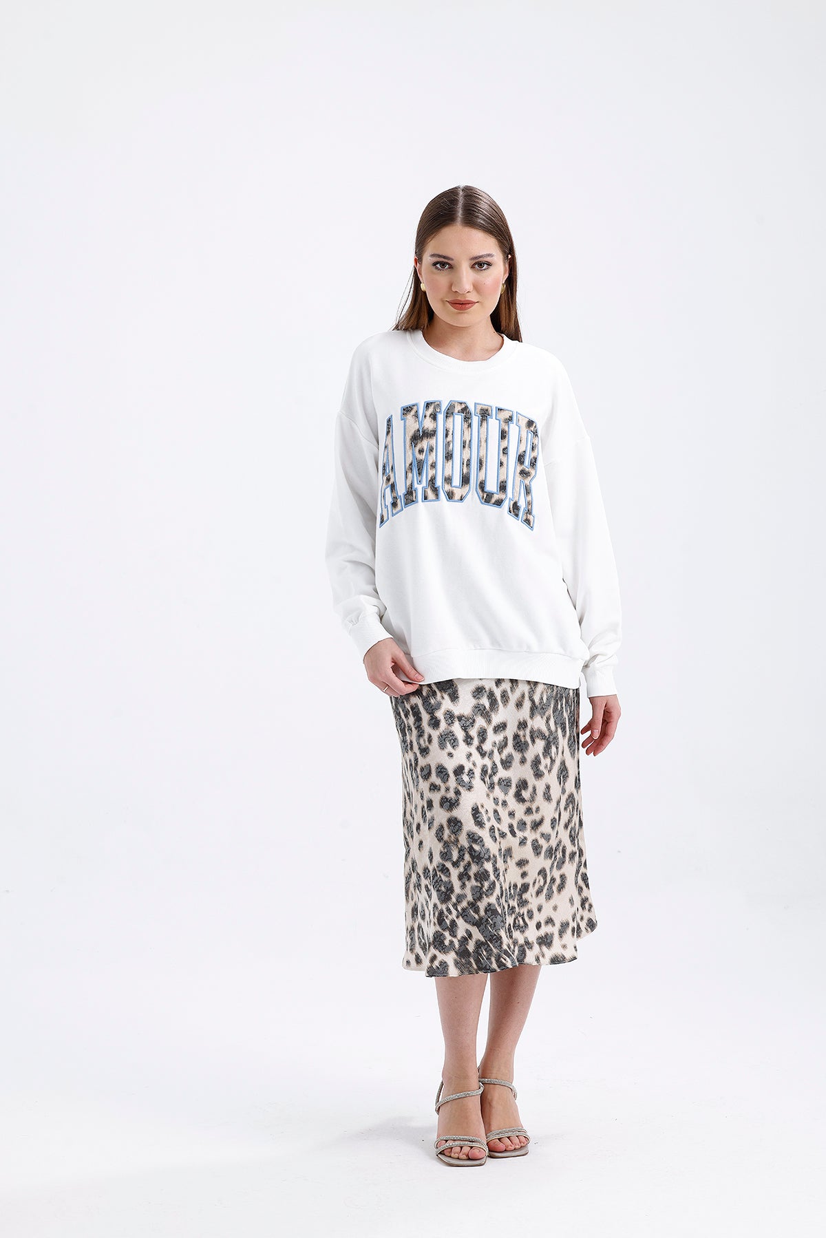 Nakış Detaylı Sweatshirt Ekru 0176