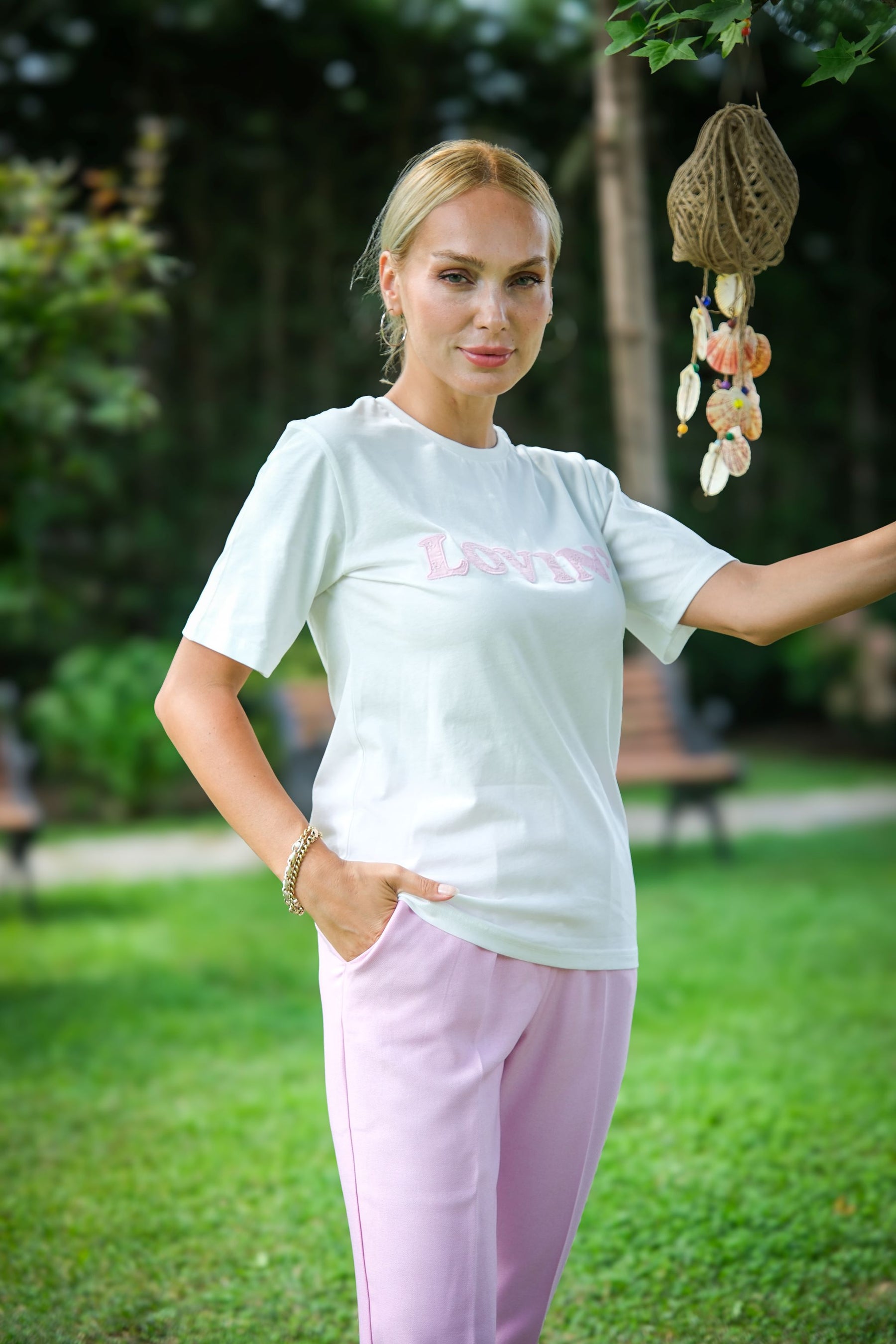 Nakış Detaylı T-Shirt Ekru 0345